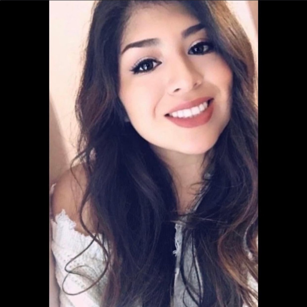 Meet your Posher, Samantha